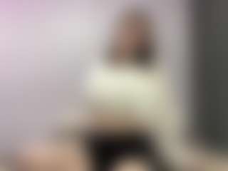 Live cam show with DaniellaBirthwright - Granny on Camsoda
