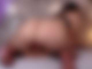 Live cam show with GINEBRA - Plug on studioflirtlive.com