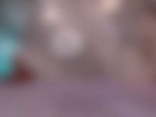 Live cam show with GINEBRA - Plug on TastyBlacksLive