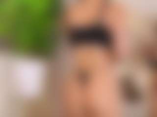 Live cam show with irisreid - Striptease Teen (18+) on Uber Horny