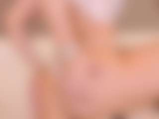 Live cam show with irisreid - Striptease on TastyBlacksLive