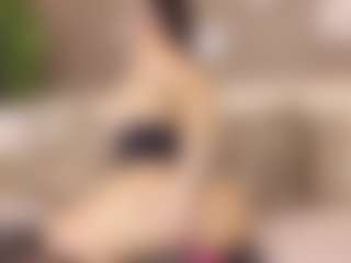 irisreid MILF webcam performer live streaming