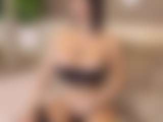 irisreid MILF webcam performer live streaming