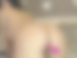 Live cam show with irisreid - White on fapnchat