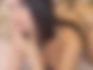 Live cam show with irisreid - Striptease on fapnchat