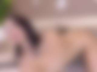 irisreid MILF webcam performer live streaming