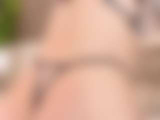 Live cam show with irisreid - Deepthroat on Camsoda