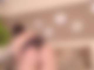 Live cam show with irisreid - Little on Milfs Live