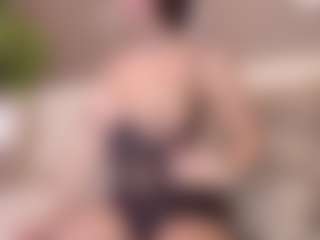 Live cam show with irisreid - Deepthroat on TastyBlacksLive