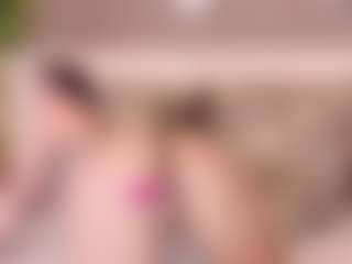 Live cam show with irisreid - Brown Hair MILF on SmokeAndPoke