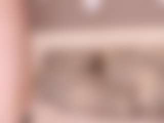 irisreid MILF webcam performer live streaming