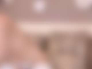 Live cam show with irisreid - Average on liverealitysex.com