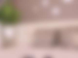 Live cam show with irisreid - Brown Hair on CamClone
