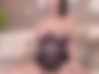 Live cam show with irisreid - Deepthroat on madthumbs