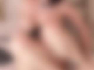 Live cam show with irisreid - Orgasm on Milfs Live