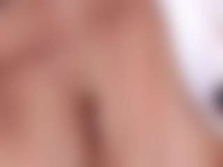 irisreid MILF webcam performer live streaming