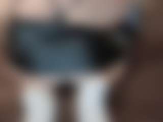 Live cam show with MiniNatalie - Grey on Dolls Live