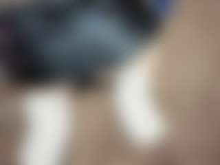 Live cam show with MiniNatalie - Grey on Camsoda