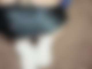 Live cam show with MiniNatalie - Grey on liverealitysex.com