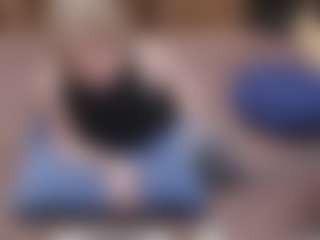 Live cam show with MiniNatalie - Green Eyes on Camsoda
