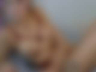 Live cam show with Samarashadow - Skinny on Camming Site