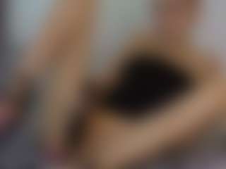 Live cam show with Samarashadow - Strip on CamClone
