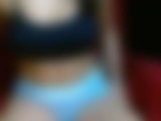 Live cam show with Xattla_Lust - Upskirt on Cam Slut