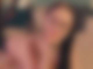 Live cam show with aprilfarrowyy - Amateur on Camsoda