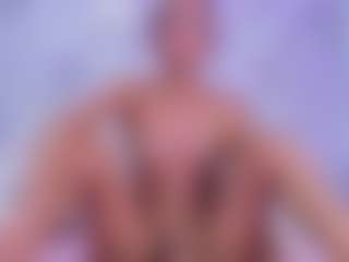 Live cam show with ashly-ml - Camel Toe on Hubzter Live