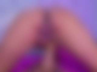 Live cam show with ashly-ml - Camel Toe on fapnchat