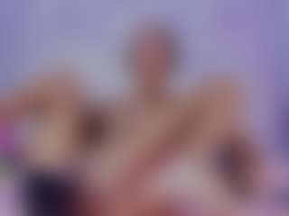 ashly-ml's Live Sex Cam Show