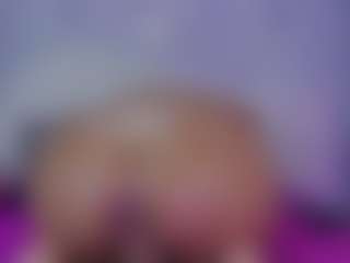 Live cam show with ashly-ml - Camel Toe on camwithhim.com
