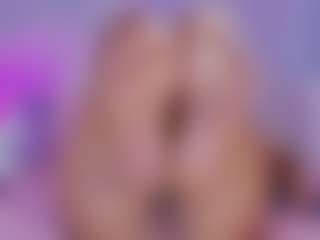 Live cam show with ashly-ml - Teen (18+) on CamClone