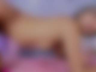 Live cam show with ashly-ml - Public on Camming Site