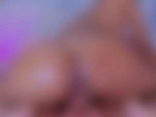 Live cam show with ashly-ml - Camel Toe on TeamSkeetLive