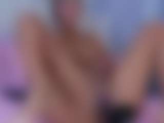 ashly-ml's Live Sex Cam Show