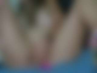 Live cam show with Bunny-Glow - Mature on SmokeAndPoke