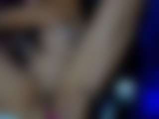 Live cam show with Bunny-Glow - Granny on CamSextacy