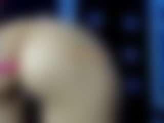 Live cam show with Bunny-Glow - Blonde Hair Middle Aged on pussylord.com