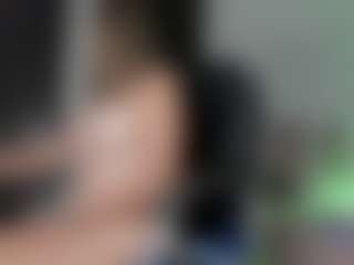 Live cam show with Bunny-Glow - Mature on Dolls Live