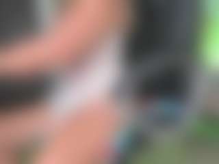 Bunny-Glow MILF webcam performer live streaming