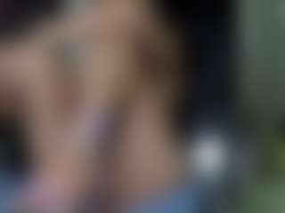 Live cam show with Bunny-Glow - Mature on TeamSkeetLive