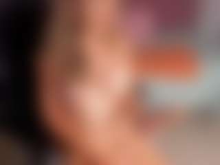 Live cam show with Bunny-Glow - Granny on LiveSexCams6