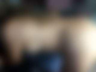 Live cam show with Bunny-Glow - Interactivetoy Granny on crypto-cams