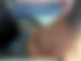 Live cam show with Bunny-Glow - Mature on hotwifechat.live