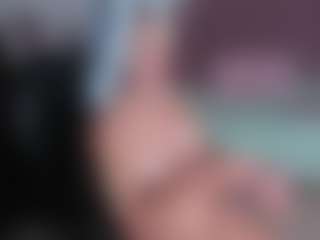 Live cam show with Bunny-Glow - Double Penetration on Dolls Live