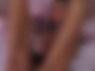 Live cam show with KatelynBelle - Tease Brown Hair on Dolls Live