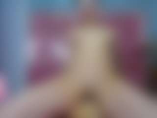 Abril-Ch's Live Sex Cam Show