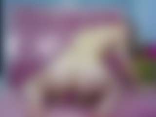 Live cam show with Abril-Ch - Hairy Pussy MILF on CamClone