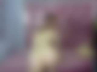Live cam show with Abril-Ch - Hairy Pussy on EXY